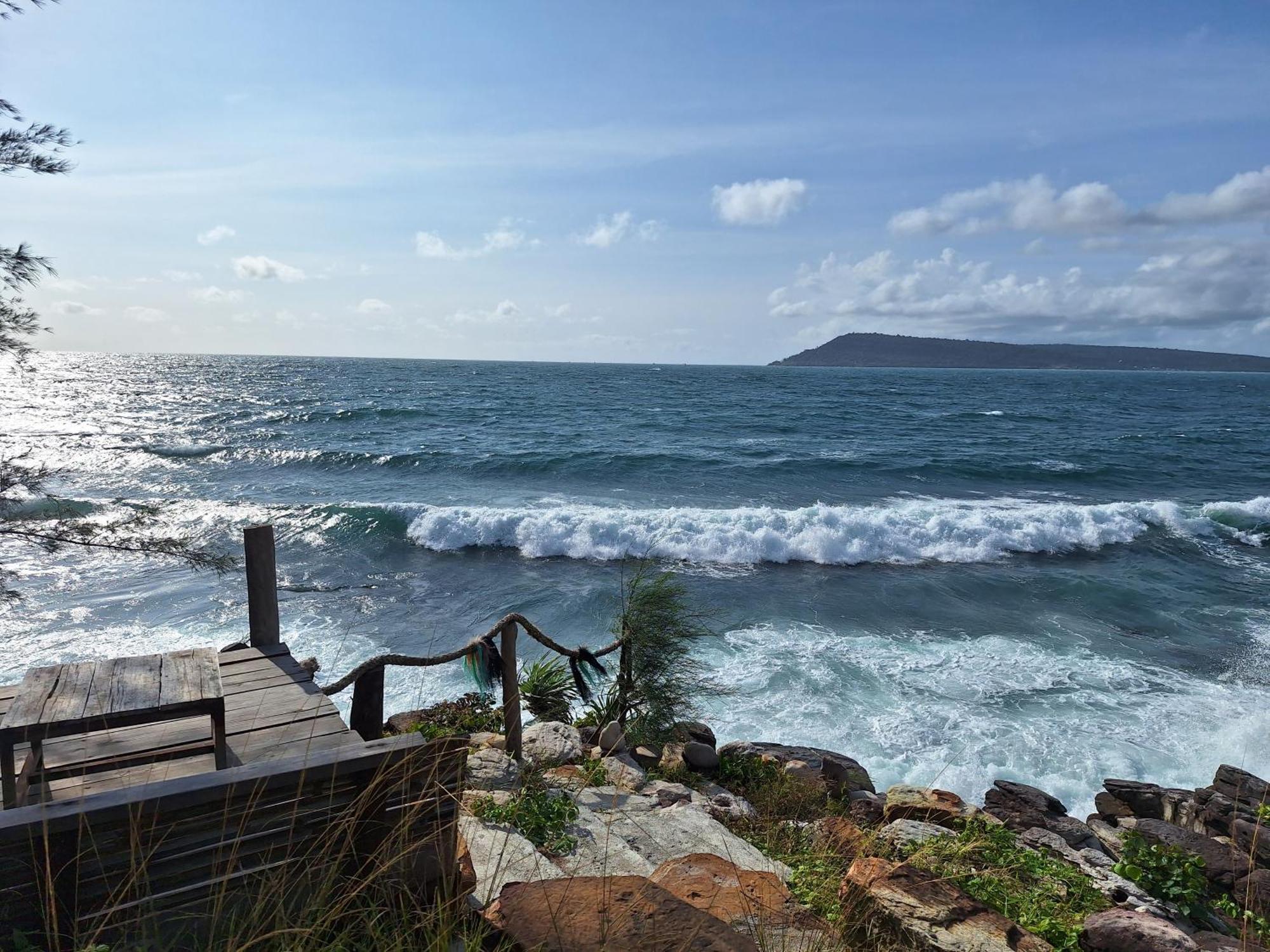 Dragonfly Guesthouse Koh Rong Sanloem Exterior photo